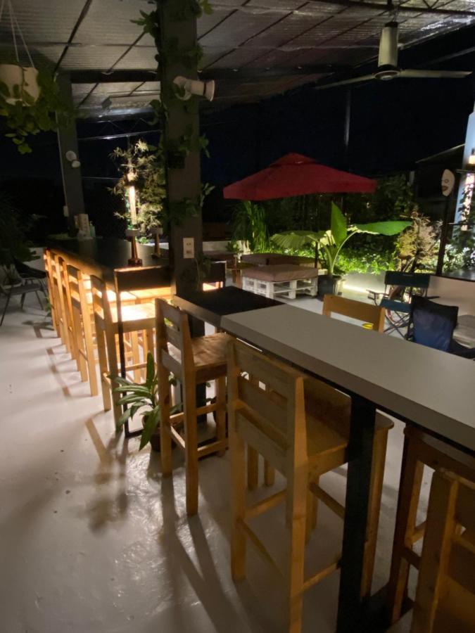 Lime Lite Manila Hostel Makati City Eksteriør bilde