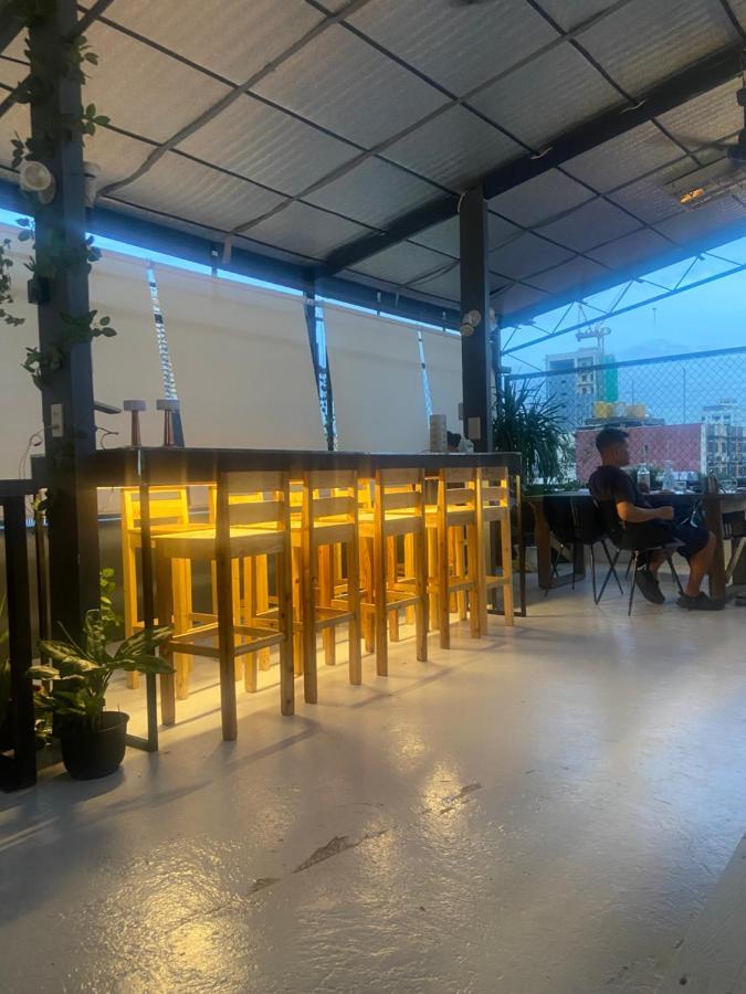 Lime Lite Manila Hostel Makati City Eksteriør bilde