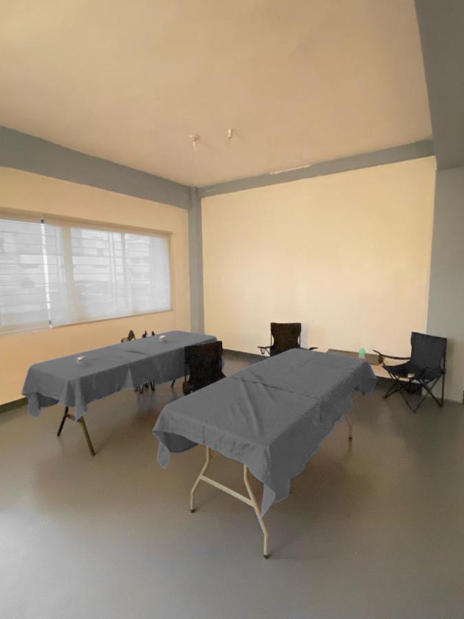 Lime Lite Manila Hostel Makati City Eksteriør bilde
