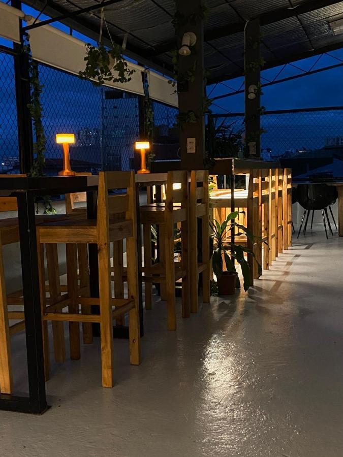 Lime Lite Manila Hostel Makati City Eksteriør bilde